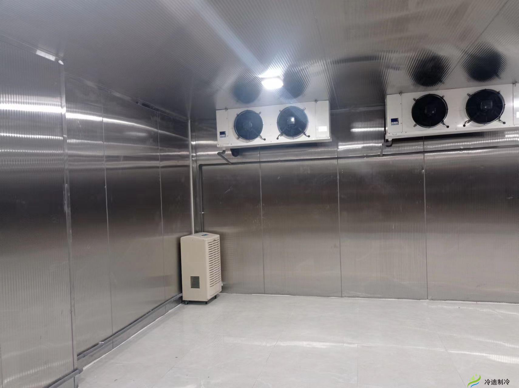 醫(yī)藥冷藏冷庫風機.jpg