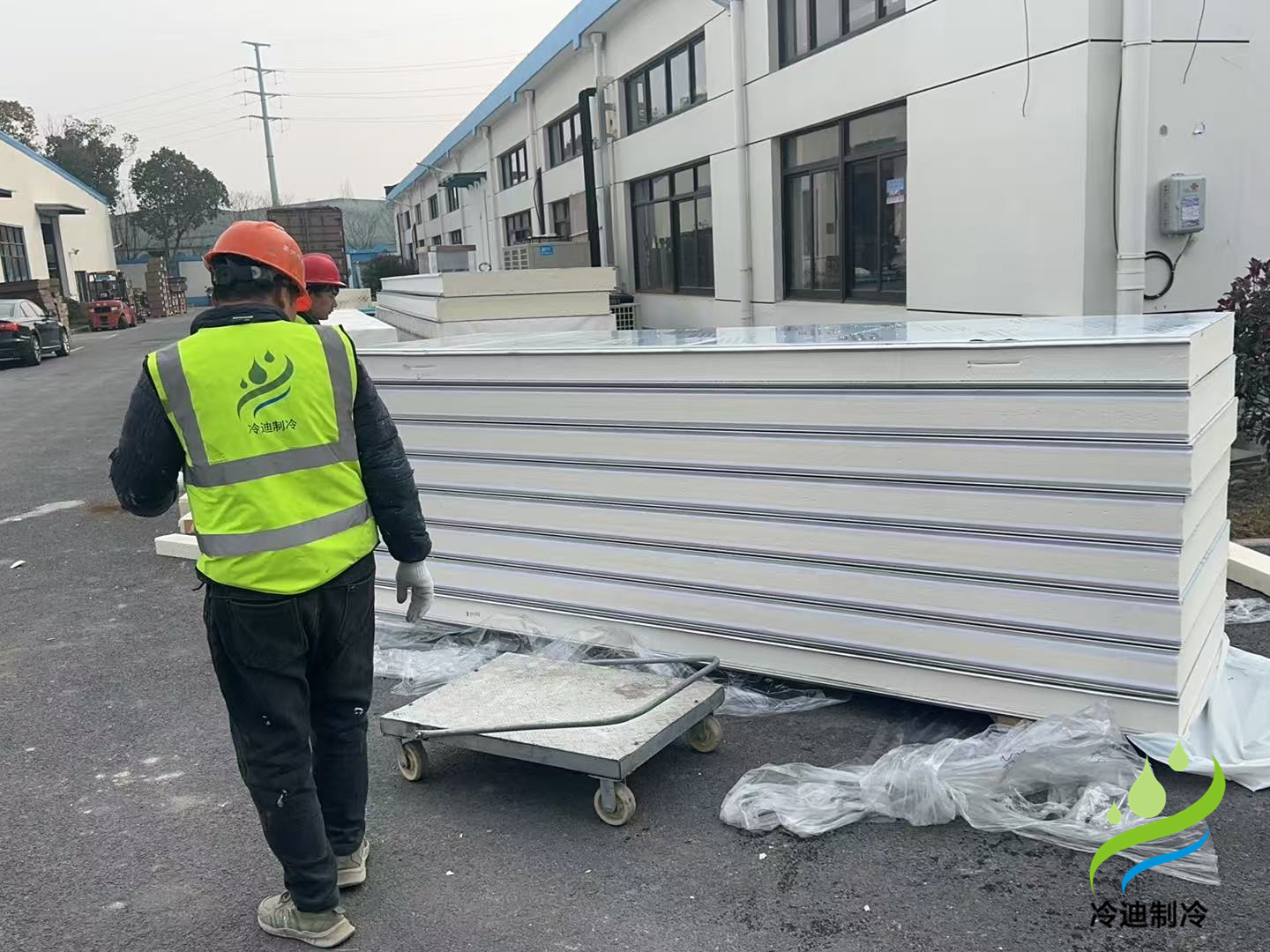 上海奉賢中央廚房冷庫(kù)建造案例