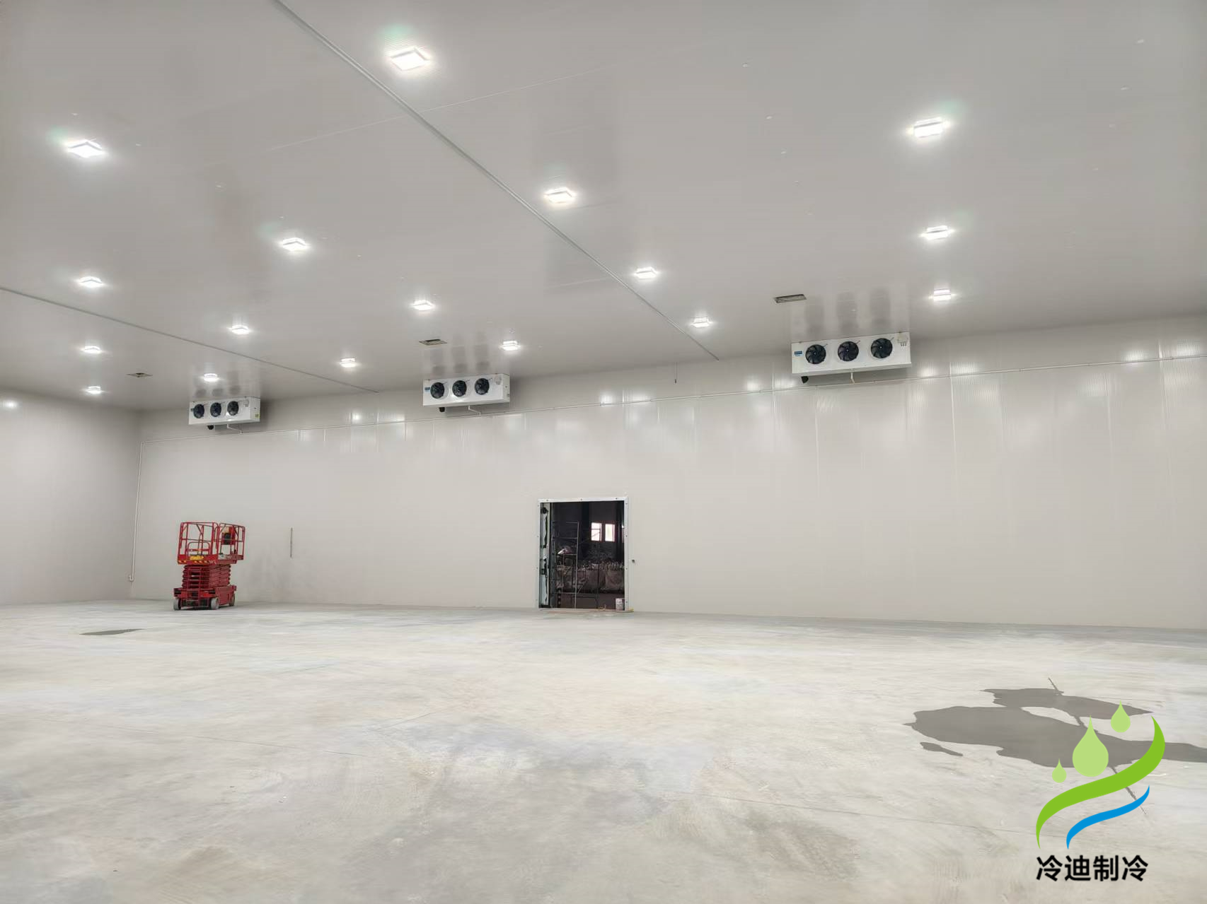 安裝1000平方米冷庫(kù)造價(jià)大概多錢(qián)一平米？